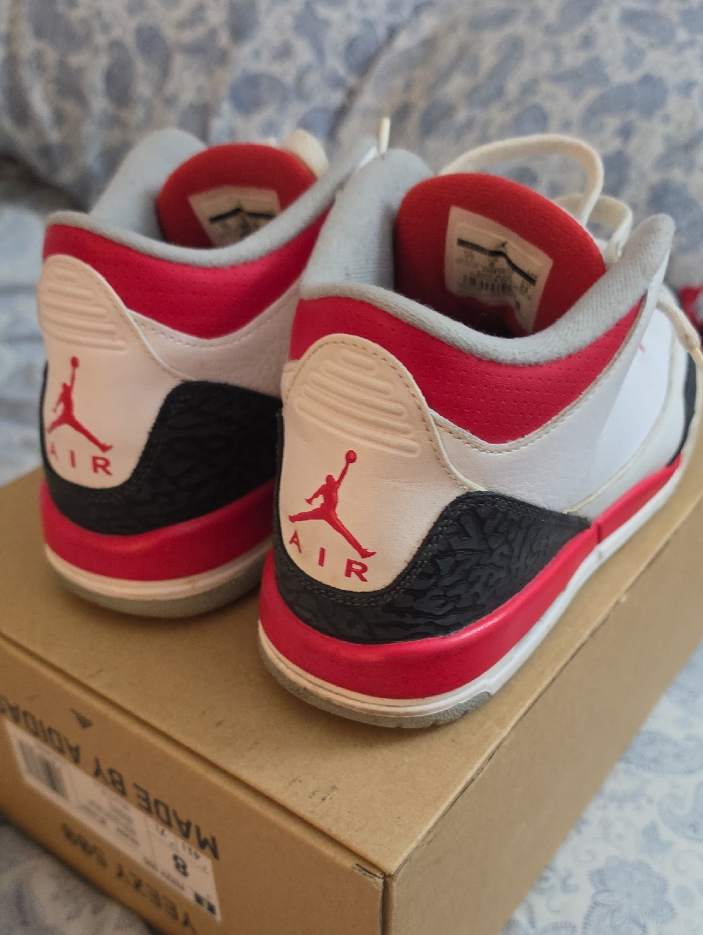 Jordan Kids White, Red & Black Low-Top Sneakers